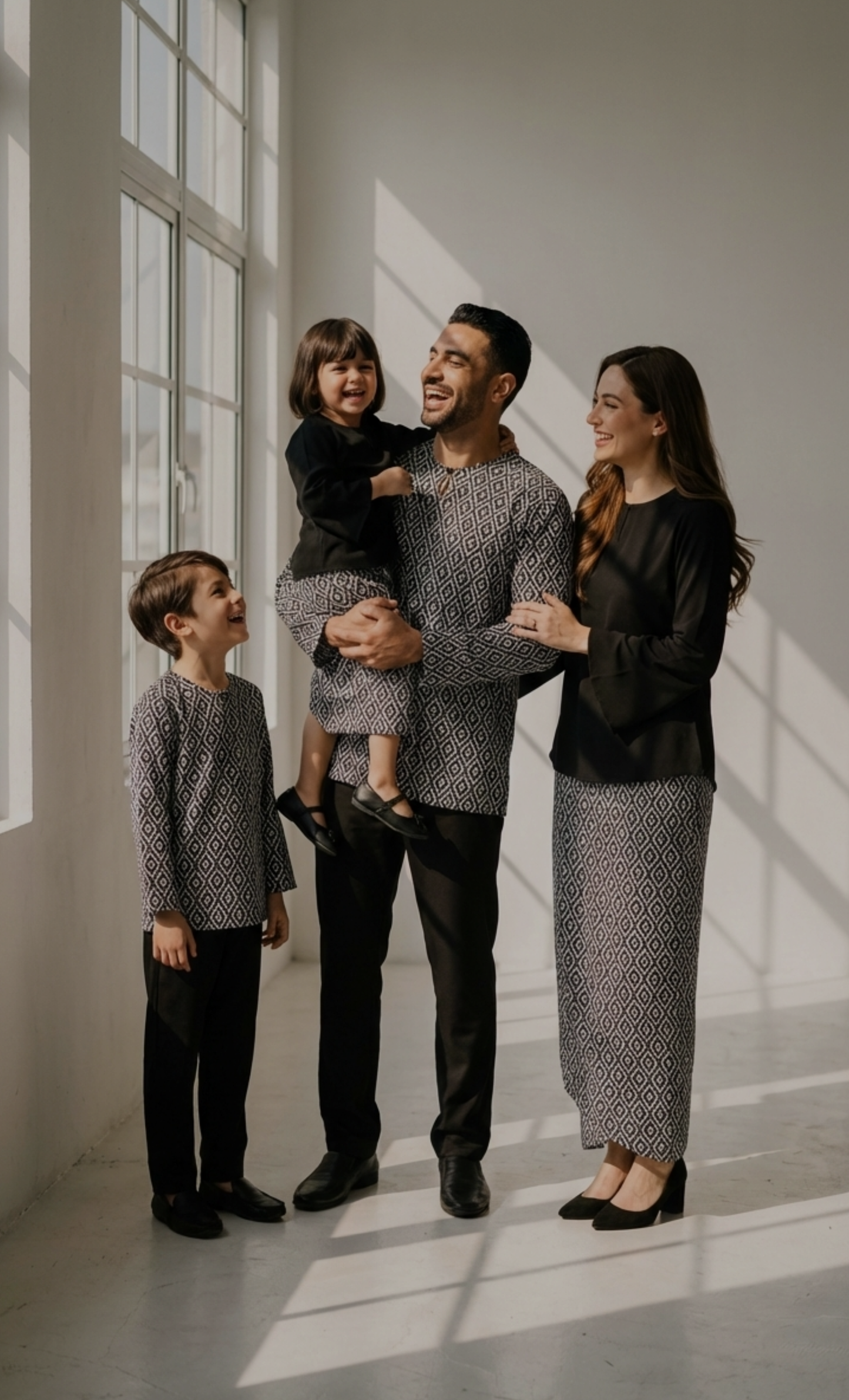 FAMILY SET - MAWJA, BROWN