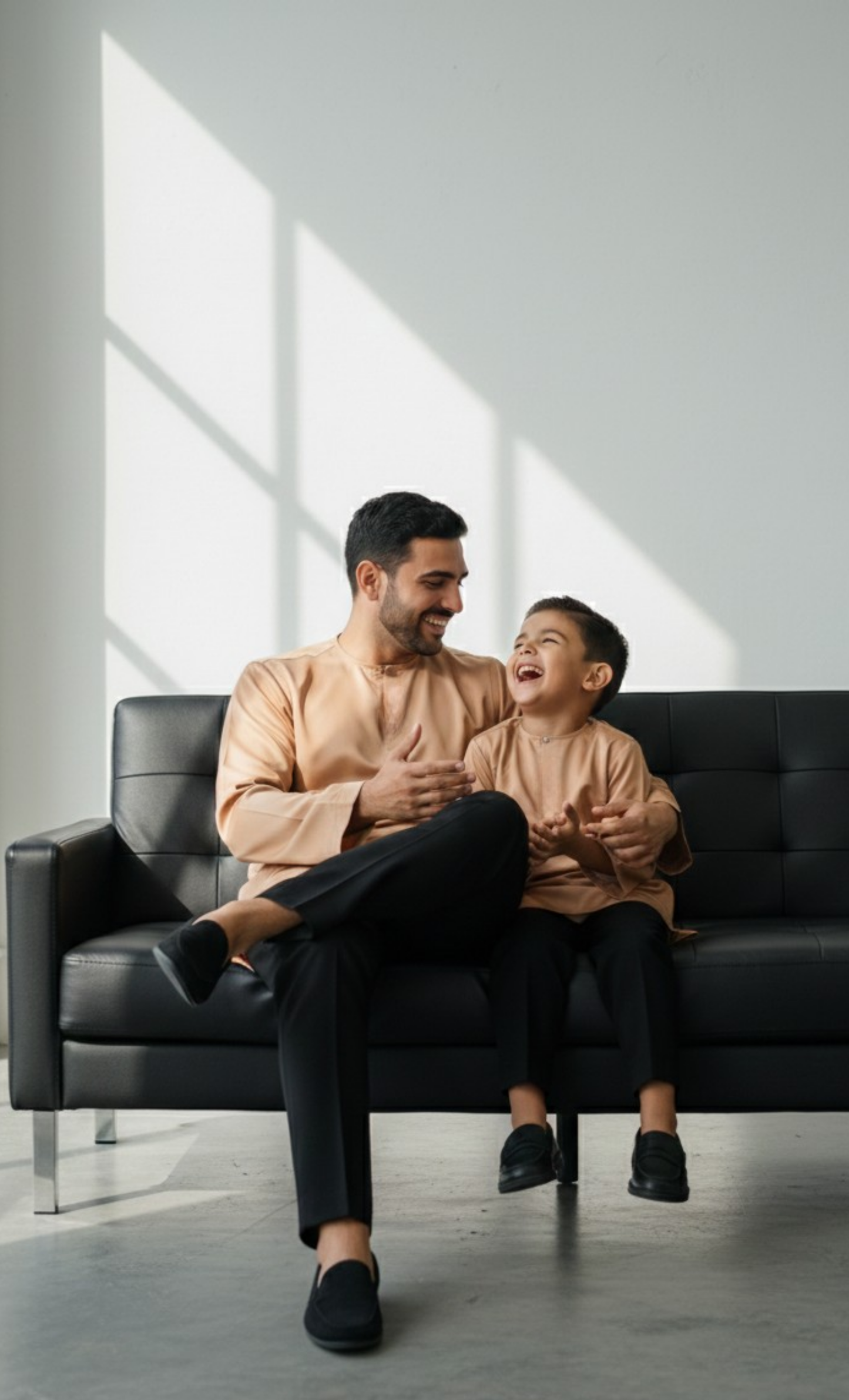 KURTA ADAM - GRANOLA