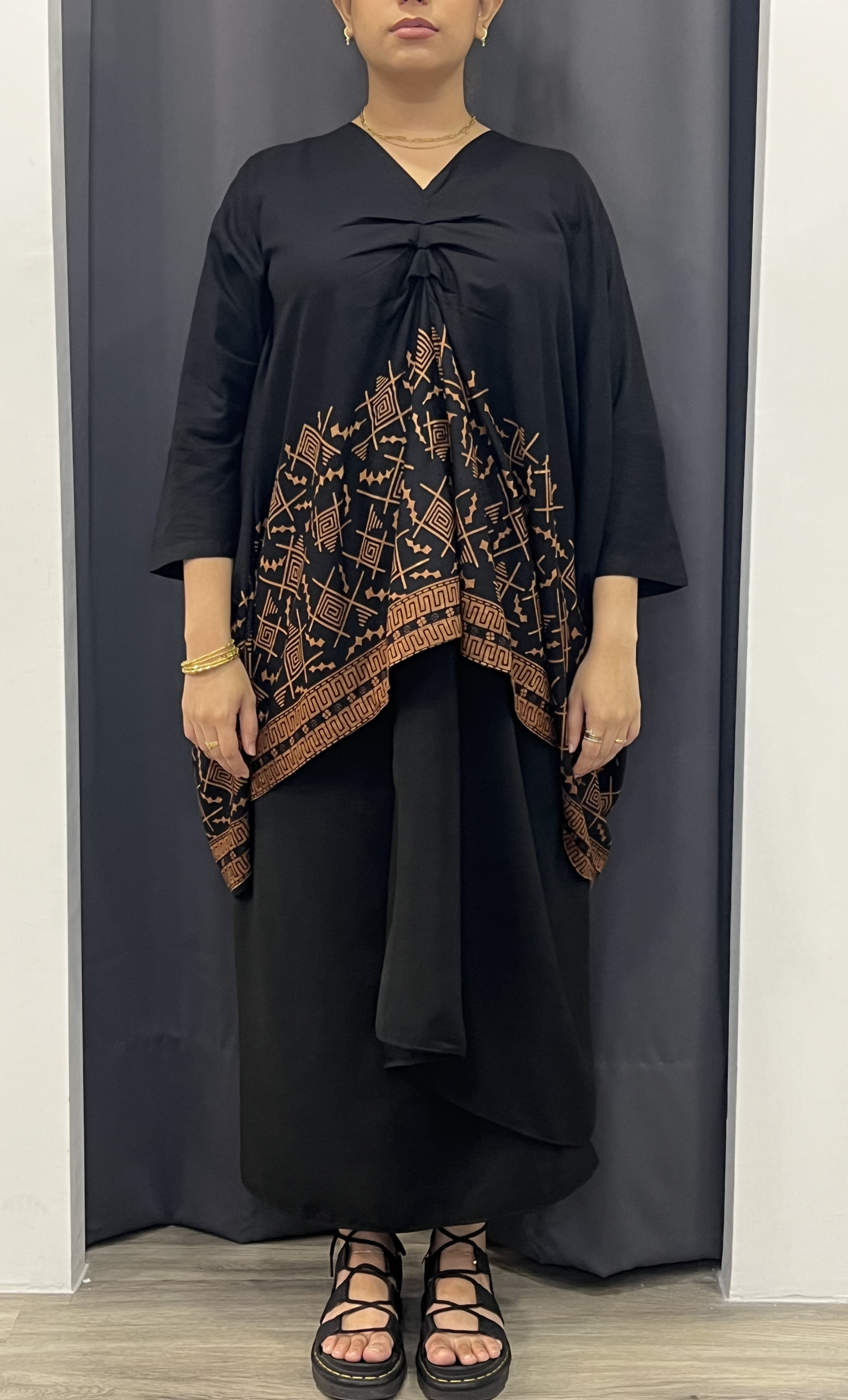 HANA TOP